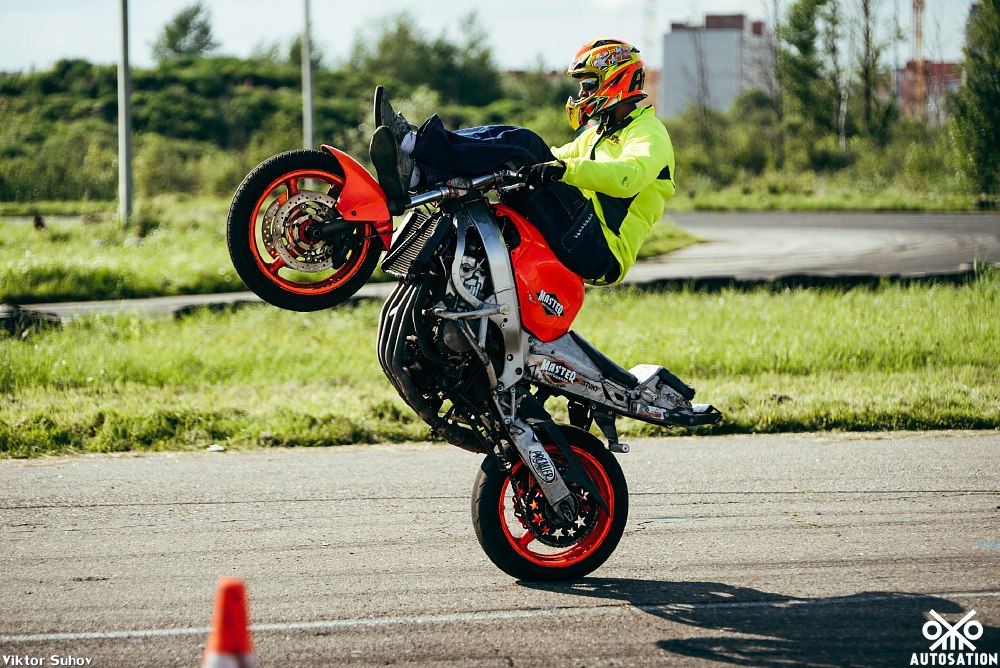 Мотошкола на Autosation 2016 Мотошкола на Autosation 2016